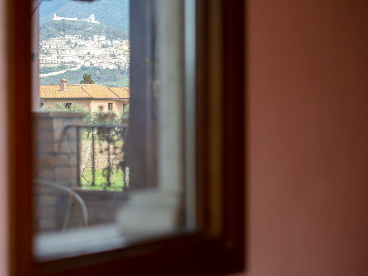 Al Guado Di Assisi B&B Bastia Umbra Exterior photo